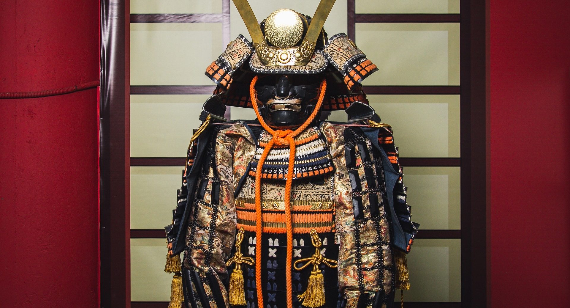 Доспехи самураев эпохи Хэйан. Эпоха Хэйан доспех. Доспехи самураев в Японии. Самураи императора Японии. Сегун
